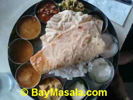 saravanaa bhavan special meals   - Image © BayMasala.com